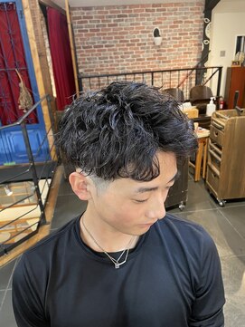 アントルポ(entrepot) メンズパーマ