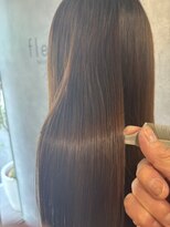 フルール(fleur) ツヤ髪ストレート