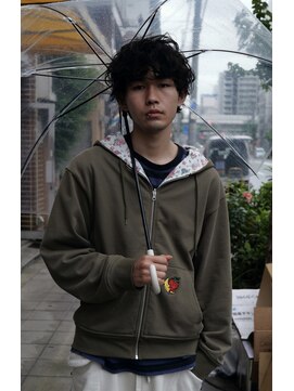 イロ(IRO) メンズパーマ