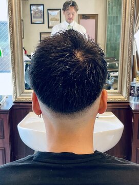グレイスフルバーバーロンドン 大宮店(Graceful Barber London) 【20代 男性】ロンドンスパイキーフェード（大宮/バーバー）