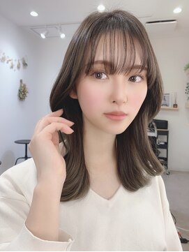 ミラ(MIRA) 韓国ヘア/くびれヘア/レイヤーカット/大阪梅田