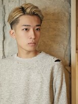 ダグラスヘア ツーバックス 岐阜 大垣駅(Douglas hair TWO BACKS)&nbsp;【バーバースタイル】7:3分け金髪フェードカット