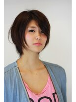 エイチエイチ(H.H.)&nbsp;Short Bob (Straight) × 保育士