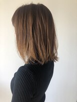 エトランジェ(Etrange)&nbsp;20代30代★スタイリング簡単♪イルミナ透明感アッシュベージュ