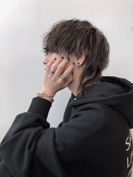 シン(syn) スパイラルパーマ　ツイストスパイラルパーマ 波巻きパーマ