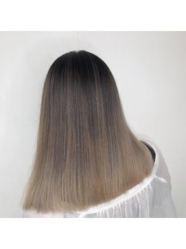 ビューティーサロン スター(Beauty salon STAR) 【外国人風】オンブレバレイヤージュ