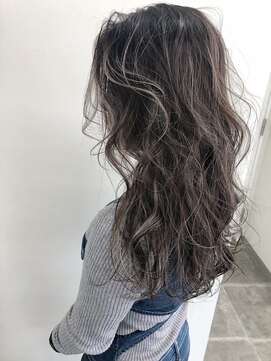 カフネ ジュントス ヨロ(Cafune' juntos YOLO) ナチュラルハイライト透明感イルミナカラーヘルシーレイヤー