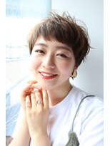 アージアム バイ アイリコ たまプラーザ(arseum by IRICO) 短いけど女性らしいマッシュショート