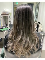 ルイス(L'wis)&nbsp;外国人風バレイヤージュカラー♪代表朝長