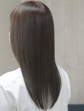 リリス(Ryllis) アッシュグレージュ×髪質改善トリートメント