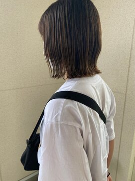 リィベ(Liibe) 外ハネボブ/髪質改善アルティストカラー