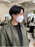刈り上げショート／地毛風ネイビー