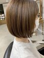 O コンパクトに、小顔に魅せるミニボブ