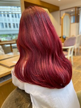 バイオレット 表参道店(Violet) 高発色カラー赤髪
