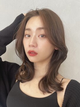 ノイ(noi) 顔周りレイヤーカットくびれヘアミルクティーベージュカラー