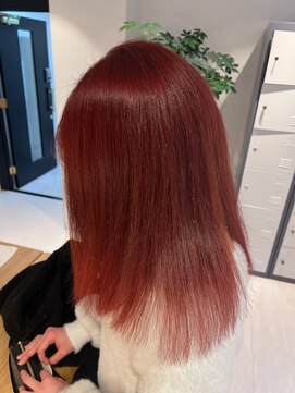 シェーン 仙台駅広瀬通店(schon) レッドカラー