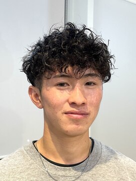 オルセン(OLSEN) スペインカール 刈り上げ メンズショート