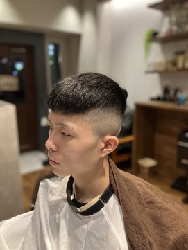 ホリミヤ(HORIMIYA) スキンフェードクロップスタイル