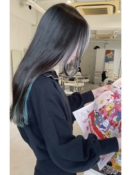 ターン ヘアー(TAAN HAIR) インナーホワイト＋水色のグラデーション