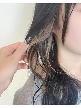 ブランニューロミエ 野田阪神店(Brand new lomie) イヤリングミルクティーカラー/インナーカラー/髪質改善ケア