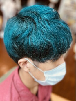 ジュディーワン(Judy-one)の写真/鮮やかカラーもお任せ下さい！おしゃれをより楽しめるインパクト大の個性派カラーで周りの視線を独り占め◎