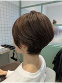 ショートボブ