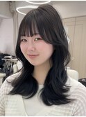 グレージュ×ミディアムレイヤー