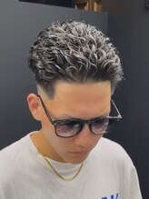 レジェンド(Regend) ジェネラル・ルージュの凱旋パーマ