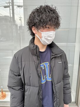 ヘアー アイス カンナ(HAIR ICI Canna) 波巻きスパイラルパーマメンズマッシュツイストスパイラルパーマ