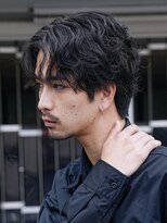フィフス 大分(fifth)&nbsp;大分シャドウパーマメンズカットラウンドマッシュセンターパート