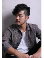 ピュール ラフォレ(Pur laforet) アシンメトリーパーマスタイル