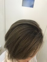 アクロス ヘアーデザイン 溝の口店(across hair design) ブリーチ＋ハイライト＋イルミナグレージュ