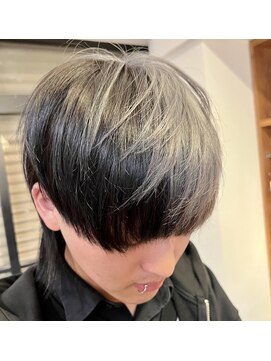 ルーム(Room) メンズヘア/メンズマッシュ/ツートンカラーホワイトシルバー