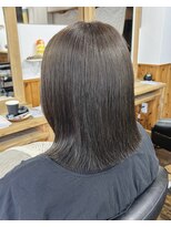 ヘアメイクエイト 丸山店(hair make No.8) << 担当 : AYAKA >> 切りっぱなし×アッシュグレー