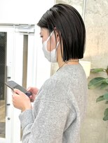 ノエ(noe) ぷつっとボブ×オリーブグレー