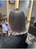 アッシュグレー