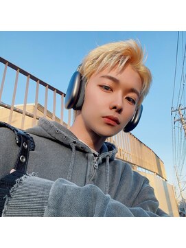 ゼロ 渋谷(XeRo) やりすぎないスパイキーショート