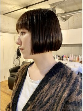 ハイジア(hygea) [hygea]グレージュ　地毛風ストレートと大人ボブ[薬院/警固]