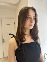 スー(suu)&nbsp;大人上品なミディアムレイヤースタイル