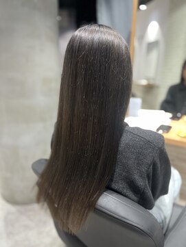 リーオオサカ(Lee Osaka) Wカラー×オリーブ×東芽生