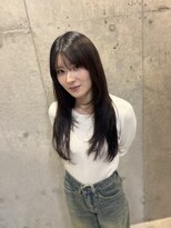 エント エクラート 川越東口店(ento.ECLART)&nbsp;顔まわりレイヤー ストレートヘア ロング