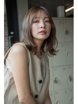 エインアンリー 明治神宮前(AIN.ANLY.) ミディアムパーマ、ミディアムパーマゆるめ、ニュアンスパーマ