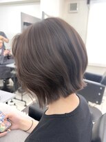 ヴェイン 渋谷(vain)&nbsp;ミニボブレイヤーくびれ前下がりボブ20代透明感