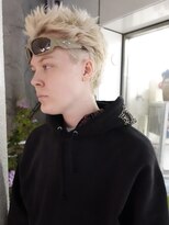ノラ シブヤ(NORA)&nbsp;スパイキーショートハイトーン金髪ショートアクティブショート