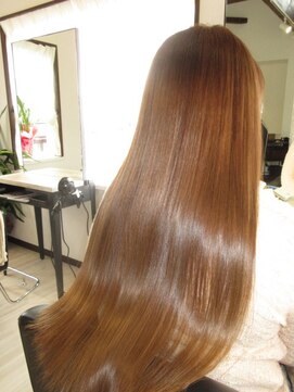 コアフィールフィス(COIFFURE fils) ミセススーパーロング