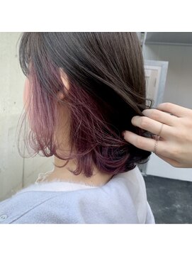 エストアール フクオカ 福岡博多店(est-r. Fukuoka) ヴァイオレットピンク×外ハネボブ