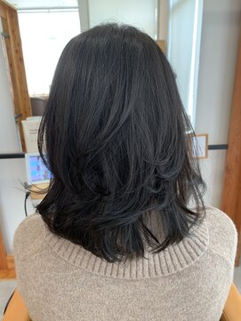 アドラーブル 松崎店(adorable) 【大人綺麗なブルーブラック】30代 40代