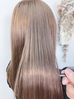 イーラ(era)&nbsp;《era》潤い美髪チャージ サイエンスアクア　髪質改善　みわ