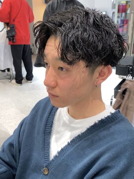 ヒビヲ(HIBIO) 波巻きスパイラルパーマツーブロックメンズマッシュメンズヘア