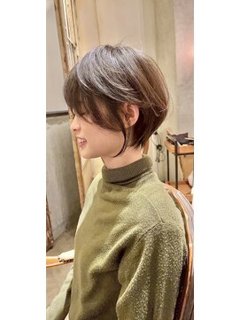 髪質改善と縮毛矯正の専門店 サンティエ(scintiller) 大人綺麗な小顔襟足スッキリショートボブ　30代40代50代